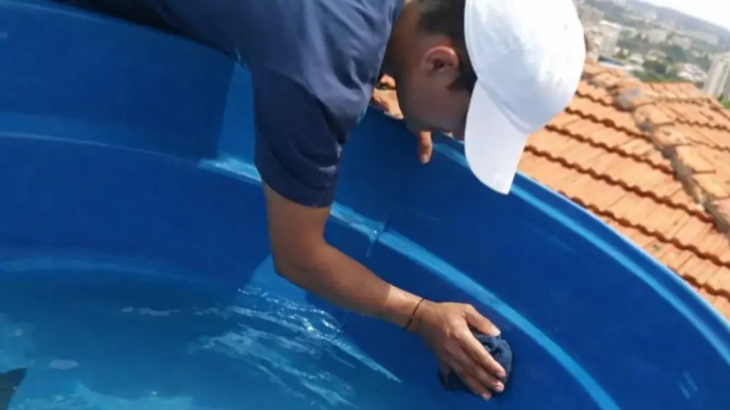 Como saber se a caixa d’água está suja