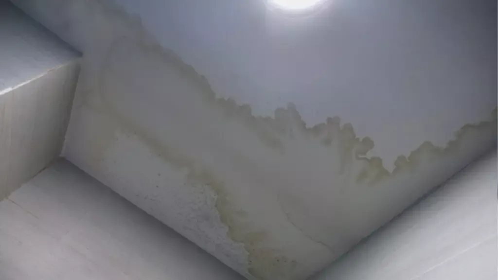 Infiltração na parede pode ser problema no esgoto?